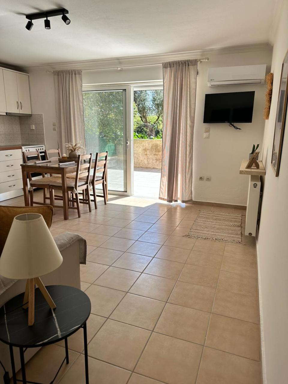 Corfu Lakeside Cottage Канони Экстерьер фото